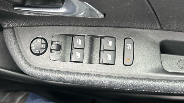 Vauxhall Mokka 1.2 Turbo SRi 5dr Petrol Hatchback